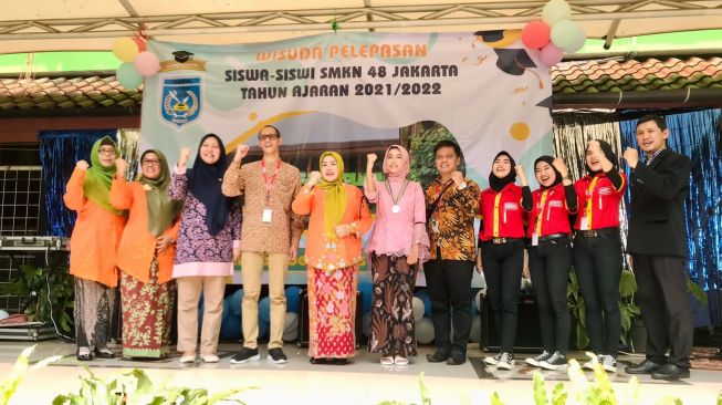 Mantap! Siswa-Siswi SMK Ini Gabung Alfamart Tanpa Tes