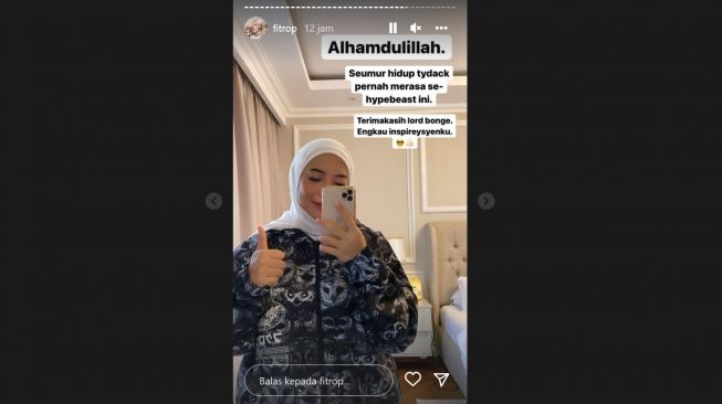 Kisah Cinta Bonge Kurma Viral, Fitri Tropica Tiru Gaya Busana Bongek