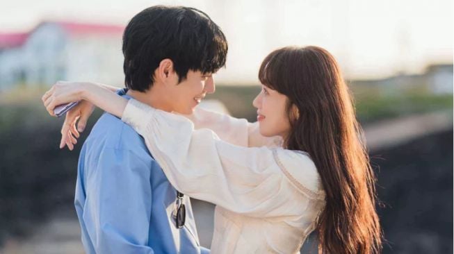 5 Momen Paling Romantis di Drama Korea Shooting Stars, Bikin Baper Maksimal