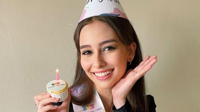 Potret Anna Jobling Pemeran Melur untuk Firdaus (instagram/@annajobling)