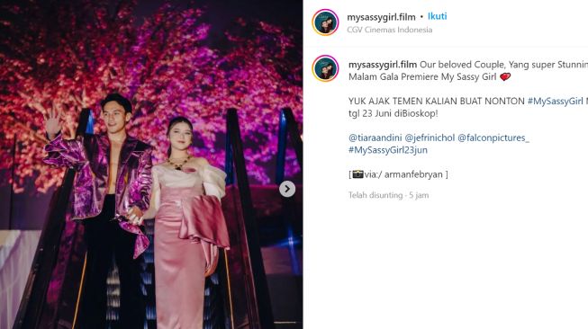 Jefri Nichol Pamer Perut saat Hadiri Gala Premiere Film My Sassy Girl, Warganet Salfok: Gak Masuk Angin?