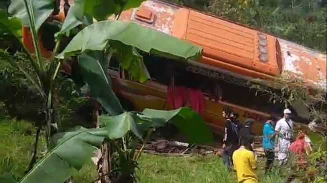 Fakta Dan Kondisi TKP Kecelakaan Bus di Tabanan Saat Hari Raya Kuningan Diungkap Polda Bali