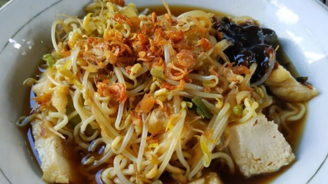 7 Kuliner Surabaya yang Enak, Murah, dan Legendaris