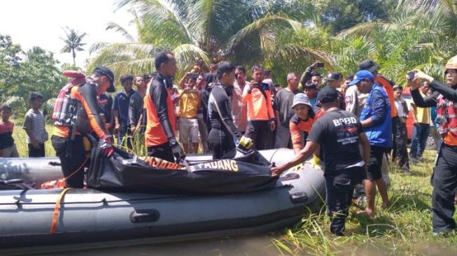 Seorang Remaja di Pesisir Selatan Tewas Usai Terseret Arus Sungai Saat Mandi-mandi