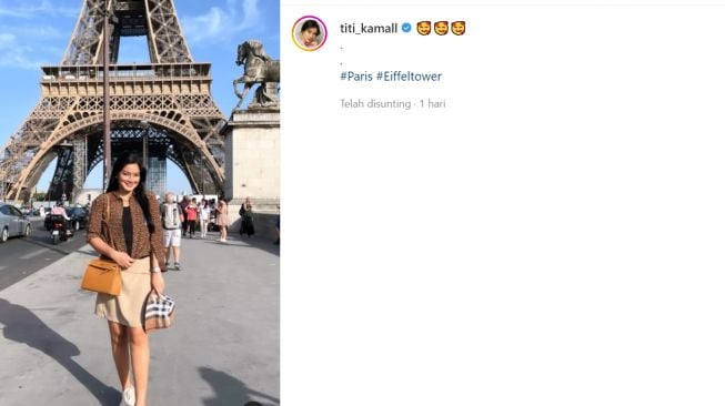 OOTD Titi Kamal kala liburan ke Paris (instagram/titikamal)