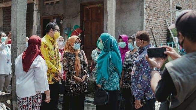 Potret Artis Istri Pejabat Berseragam PKK (instagram/@chafrederica)