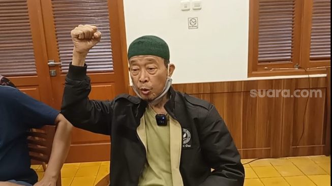 Nur Khaliek, pengurus Masjid Darussalam menjadi saksi mengenai kasus investasi batu bara yang digagas Ustaz Yusuf Mansur. [Rena Pangesti/Suara.com]