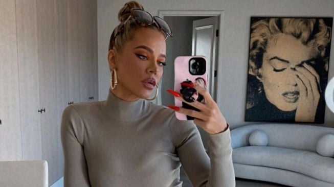 Setelah Diselingkuhi, Khloe Kardashian Punya Anak dengan Mantan Pacar