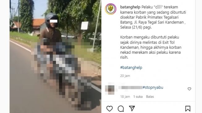 Pria terekam diduga sedang masturbasi sambil buntuti korban naik motor. (Instagram/@batanghelp)