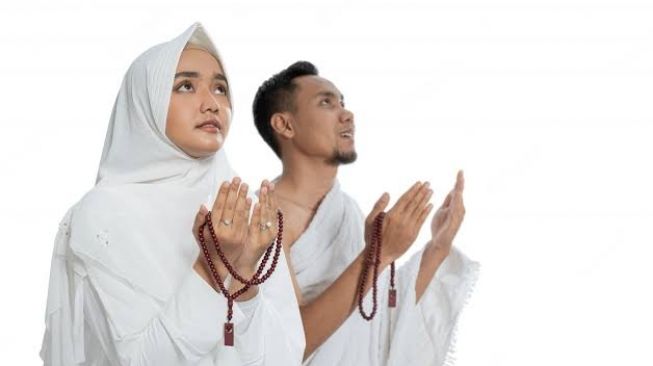 Doa untuk Orang Berangkat Haji 2023 Latin dan Artinya, Bacalah saat Walimatus Safar