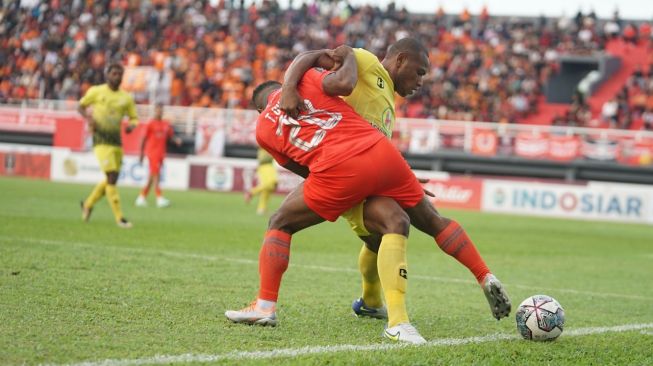 Suasana pertandingan Borneo FC Samarinda vs Barito Putera dalam lanjutan Grup B Piala Presiden 2022 di Stadion Segiri, Samarinda, Rabu (22/6/2022) sore WIB. (Laman resmi Piala Presiden)