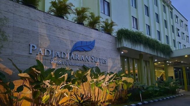Liburan Seru di Padjadjaran Suites Resort & Convention Bogor