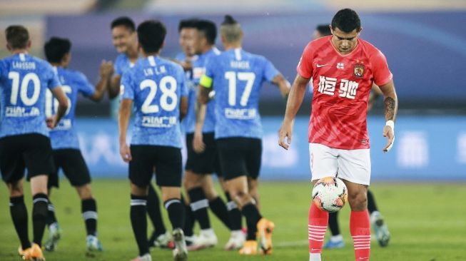 5 Pesepakbola Top yang Pernah DInaturalisasi Timnas China