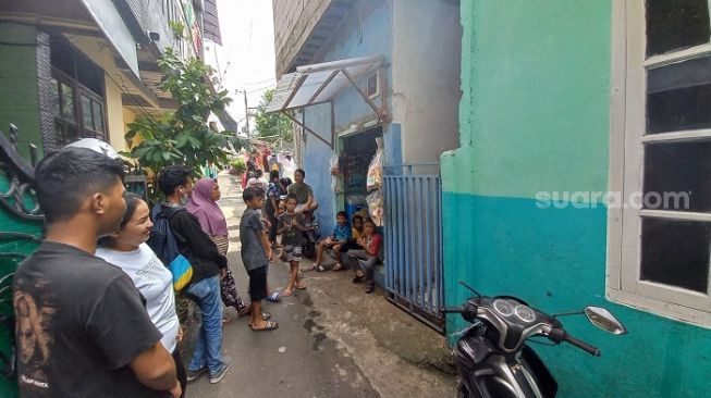 Lokasi aksi jambret HP milik bocah hingga korban terseret-seret di Jalan Kendaraan 4, Cipinang Muara, Jatinegara, Jakarta Timur. (Suara.com/Yaumal)