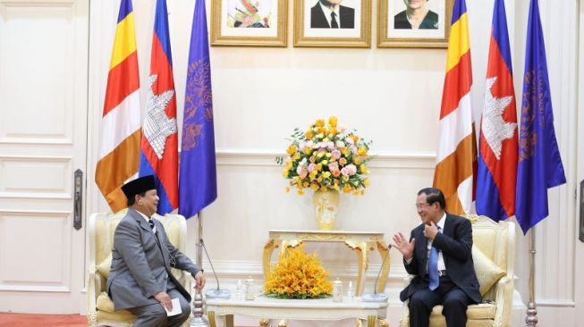 Perdana Menteri Hun Sen Ucapkan Terima Kasih ke Prabowo, Indonesia Terus Bantu Angkatan Bersenjata Kamboja