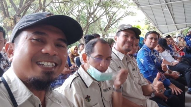 Dosen Perikanan Unhas mendampingi mahasiswa KKN di Kabupaten Pangkep, Sulawesi Selatan [SuaraSulsel.id/Istimewa]