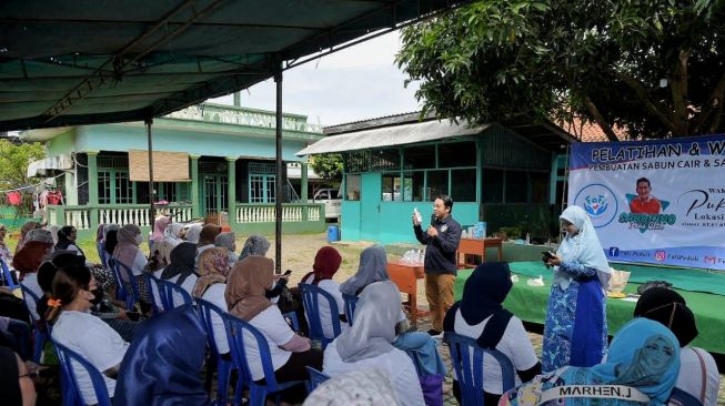 Tingkatkan Skill Emak-emak dan Buka Lapangan Kerja, Sandiaga Dapat Dukungan dari Warga di Jaktim