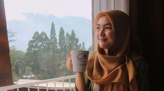 Potret Terkini Ana Riana Tukang Ojek Pengkolan(Instagram/@anariana27)