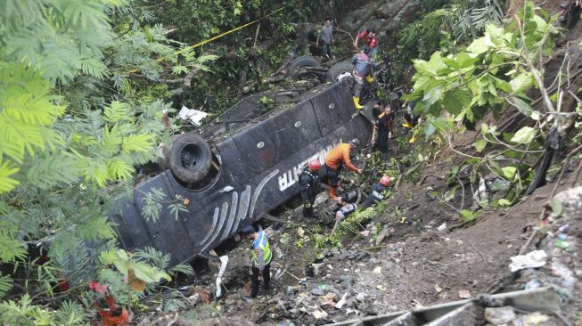 Ngantuk hingga Bus Masuk Jurang, Begini Kondisi Sopir Bus yang Alami Kecelakaan Maut di Tasikmalaya