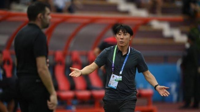 Shin Tae-yong Sebut Timnas Indonesia Kini Makin Kuat, Netizen Sentil PSSI Soal Cara Instan