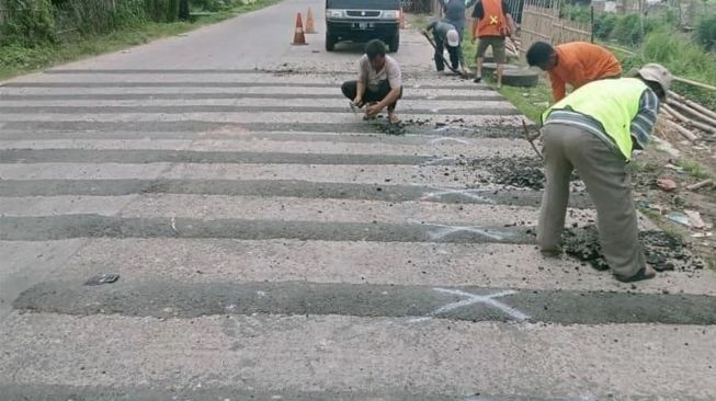 Sempat Bikin Geger, Akhirnya Polisi Tidur 20 Baris yang Bikin Resah Dibongkar