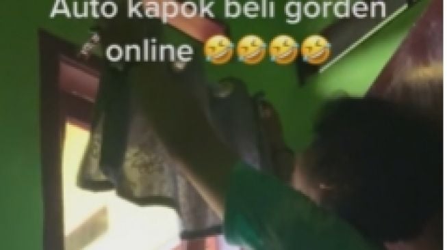 Beli Gorden Online, yang Datang Malah Terlalu Mini