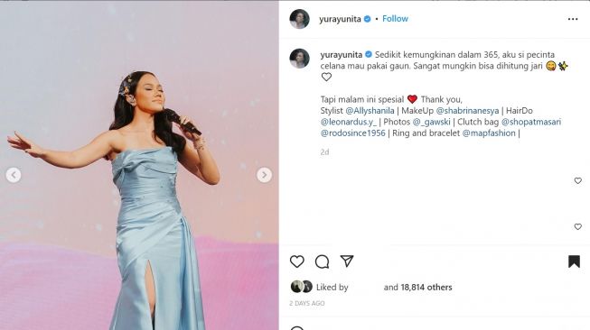 Foto: Yura Yunita Perform Mengenakan Gaun Biru, Warganet: Seperti Ibu Peri (instagram/yurayunita)