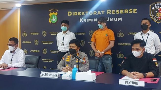 Begini Tampang WNA Estonia yang Bobol Uang Nasabah di Bogor hingga Yogyakarta, Pelaku Gasak Rp 1,48 Miliar