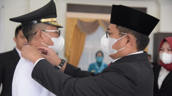 Resmi Thariq Modanggu Dilantik Jadi Bupati Gorontalo Utara, Masa Jabatan Hingga 2023