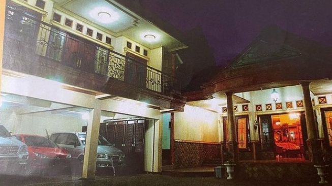 Rumah Penyanyi di Kampung (Instagram/inul.d)