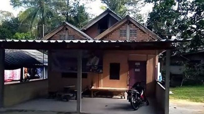 Rumah Penyanyi di Kampung (YouTube/ Arfan Jirayut)