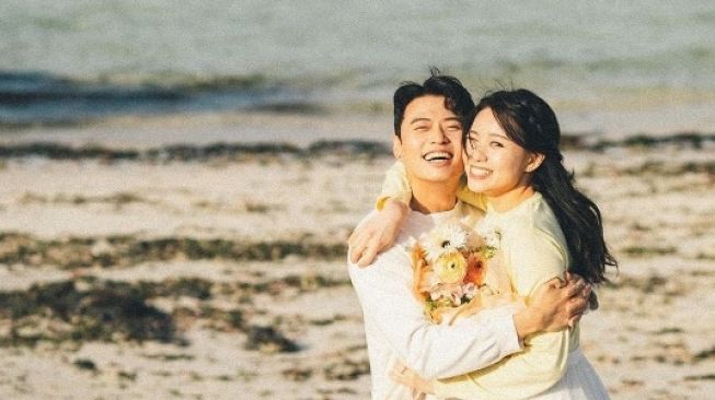 Bikin Story Seolah Nyesel Nikah, Rumah Tangga Jang Hansol 'Korea Reomit' Diduga Tidak Sedang Baik-Baik Saja