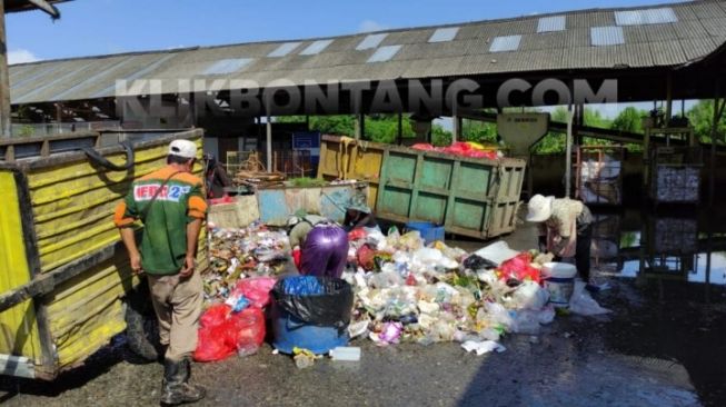Di Bontang, Buang Sampah Sembarangan Bisa Dipenjara 6 Bulan dan Denda Rp 50 Juta