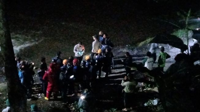Mayat Misterius Ditemukan Hanyut di Bawah Jembatan Splendid Kota Malang
