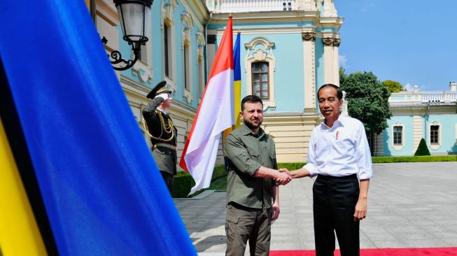 Presiden Jokowi Jadi Pemimpin Asia Pertama Kunjungi Ukraina yang Sedang Berperang Melawan Rusia