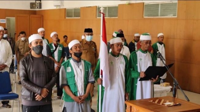 Ucap Ikrar Setia kepada NKRI, Anggota Khilafatul Muslimin Cianjur Mau Bantu Tangkal Radikalisme