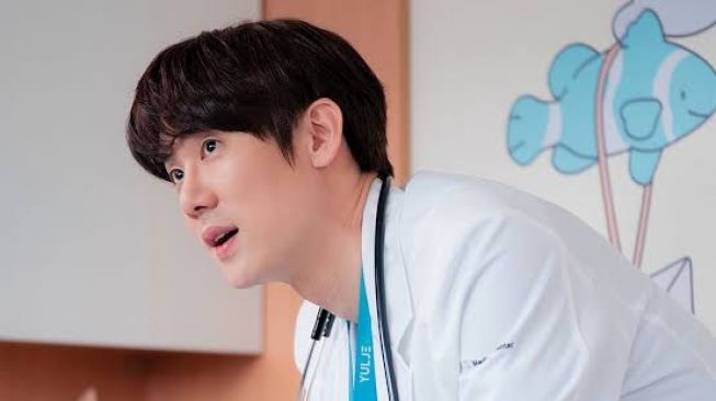  Aktor Jadi Pendeta di Drama Korea (Instagram/@tvN)