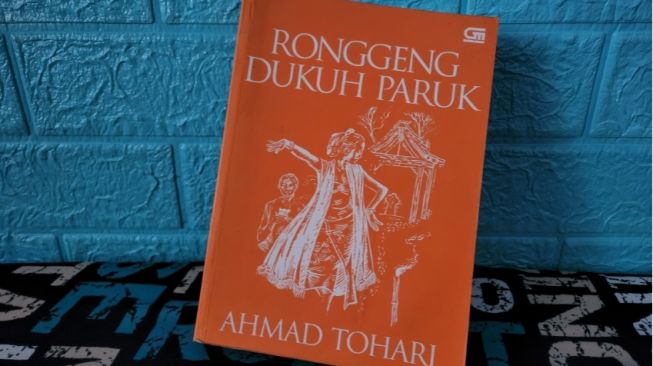 5 Novel Sejarah Indonesia Terbaik, Harus Dibaca Para Generasi Z