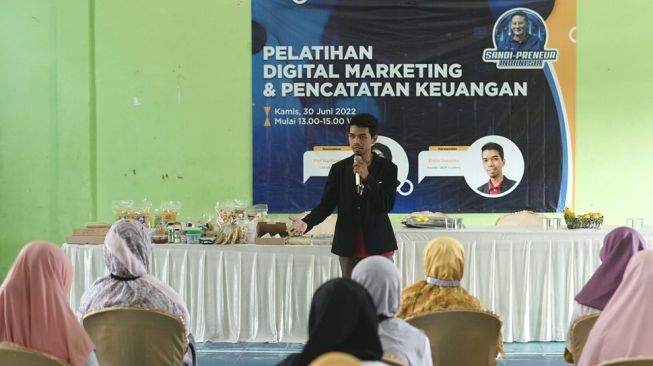 Relawan Sandi Preneur Banten Gandeng Forsamik Gelar Pelatihan Digital Marketing dan Pencatatan Keuangan ke UMKM