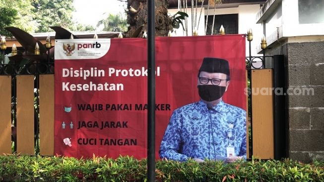 Suasana Terkini Rumah Dinas MenPAN RB di Widya Chandra, Tempat Jenazah Tjahjo Kumolo Disemayamkan