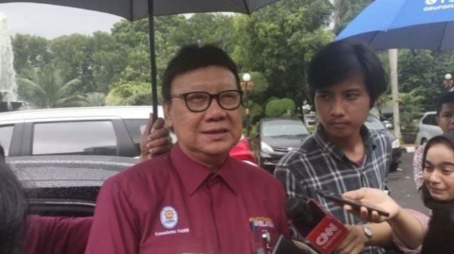 Perjalanan Karier Politik Tjahjo Kumolo, Mulai dari Kader Politik hingga Jadi Menteri