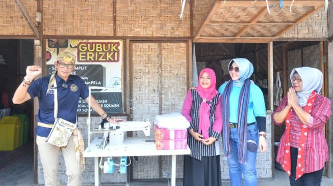 Sandiaga Uno Wujudkan Impian Para Pengerajin Batik Ecoprint di Klaten