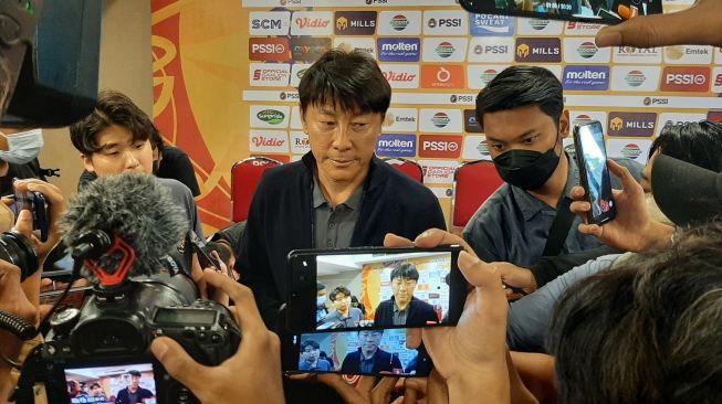 Tak Sesuai Prediksi, Shin Tae-yong Tidak Menyangka Timnas Indonesia U-19 Imbang Lawan Vietnam