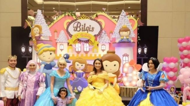 Pesta Ulang Tahun Anak Artis Bertema Kartun(Instagram/)