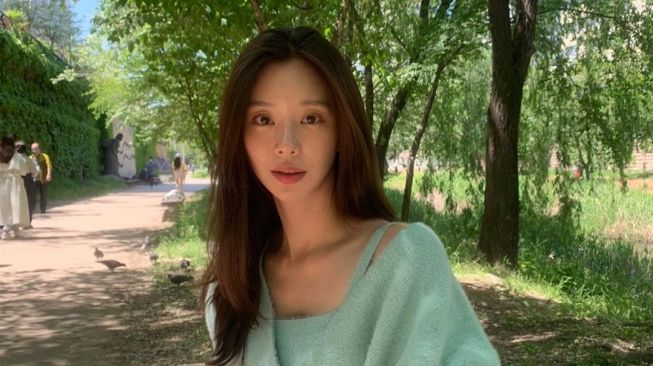 Potret Lee Joo Bin Money Heist Korea (instagram/@hellobeen)