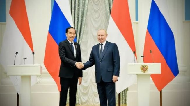 Media Asing Soroti Pernyataan Jokowi Soal Putin Siap Buka Jalur Ekspor Via Laut