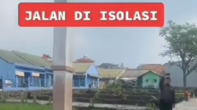Akses Jalan Utama di Cianjur Ditutup Permanen dengan Pondasi, Berikut Penjelasan Lengkap dari Warga