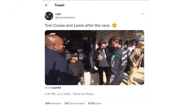 Tom Cruise saat berada di balapan F1 (twitter/sophwebsterxx)