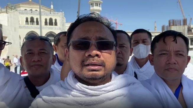 Persiapan Sudah Detail, Gus Men Pastikan Seluruh Jemaah Berangkat ke Arafah