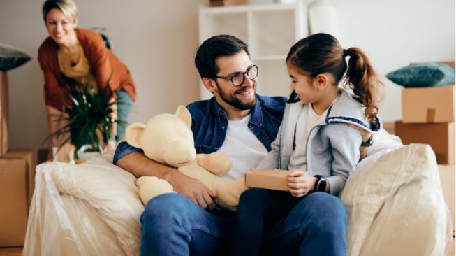 4 Candaan yang Kurang Baik untuk Anak, Jadilah Orang Tua yang Bijak!